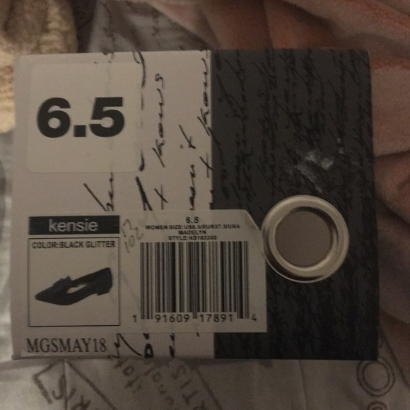 Flats - Picture 2 of 4